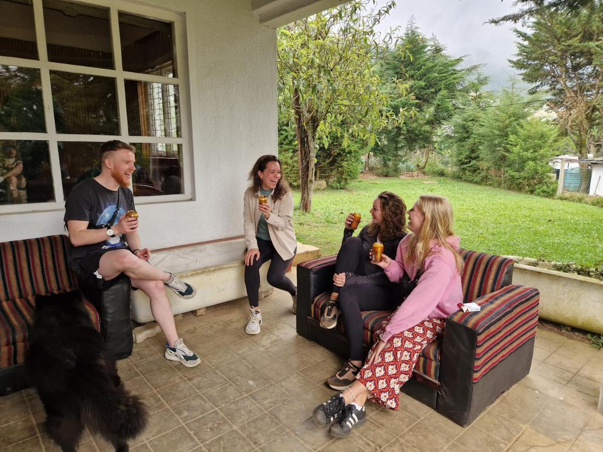 Chilly Croc Hostel Nuwara Eliya Esterno foto